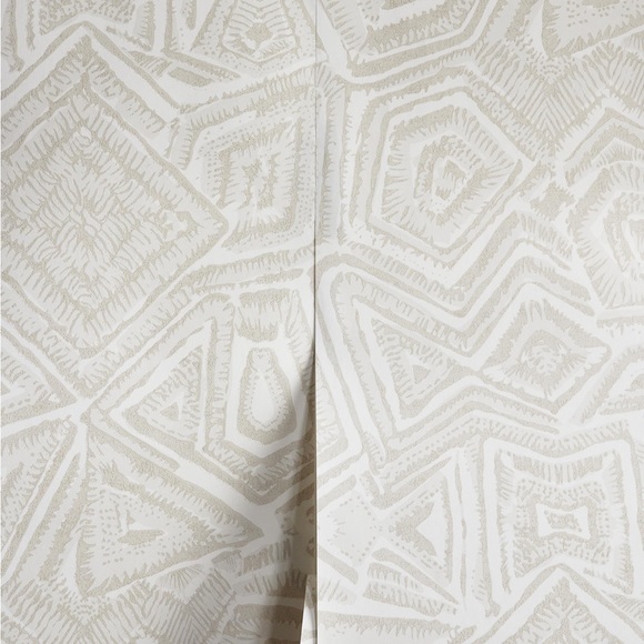 3 rolls of Malou wallpaper from Lulu & Georgia. - Picture 1 of 2
